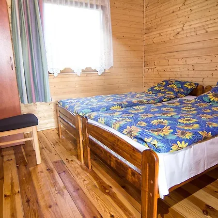 אכסניה Zacisze Pod Laskiem Wierzchucino